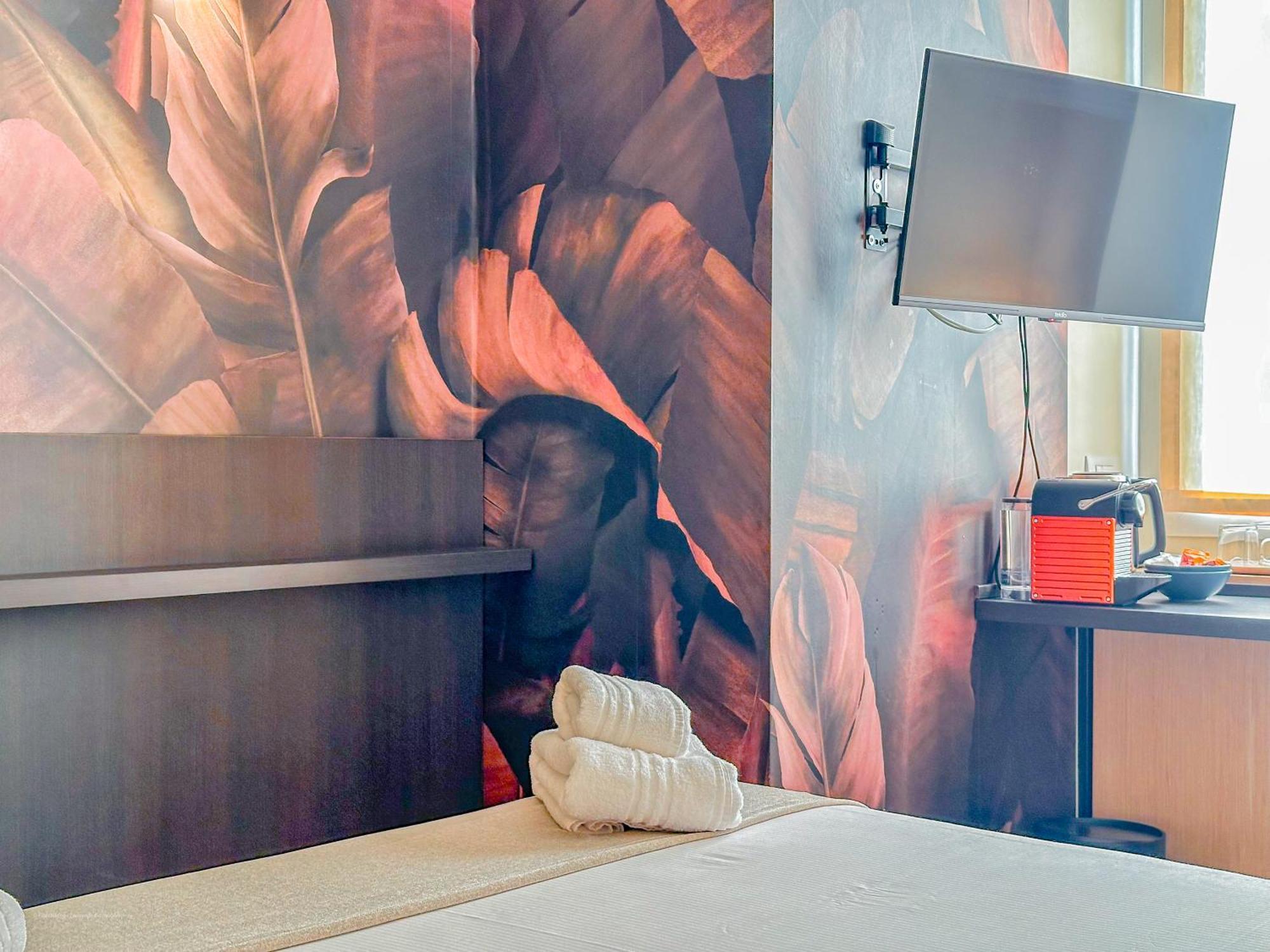 Fontana Suites - 15 Min Dal Duomo Μιλάνο Δωμάτιο φωτογραφία